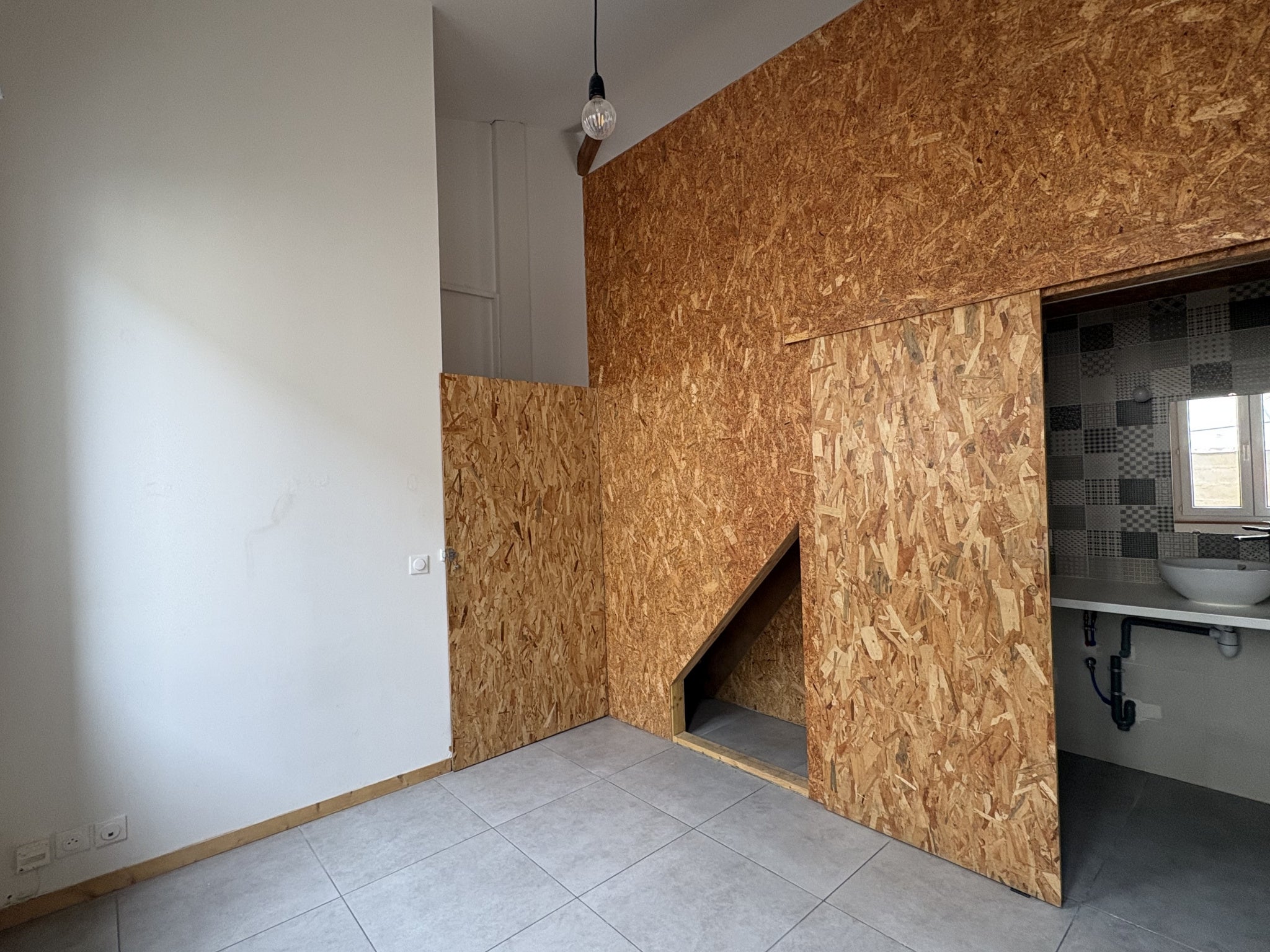 Flat Place Sainte-Eulalie in Bordeaux