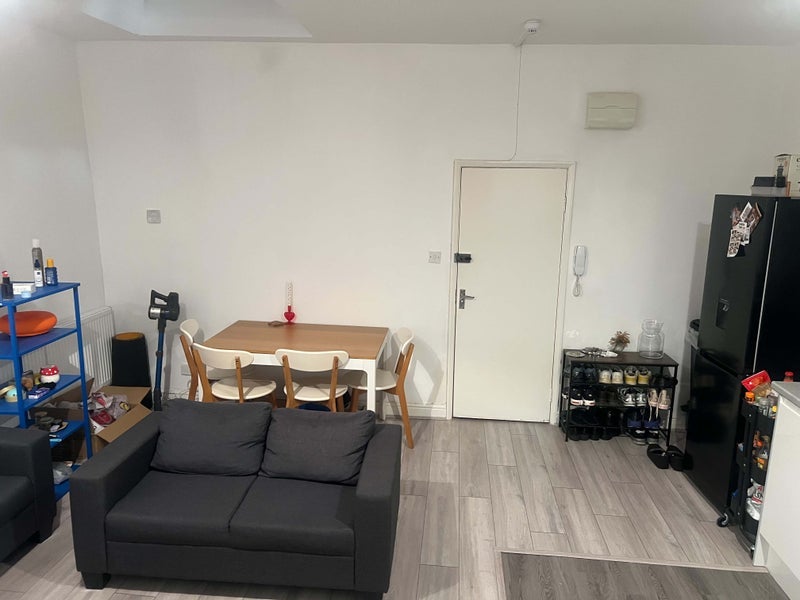 Room Wells Terrace in Greater London