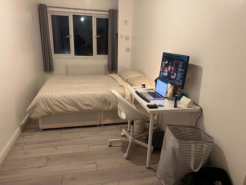 Room Wells Terrace in Greater London