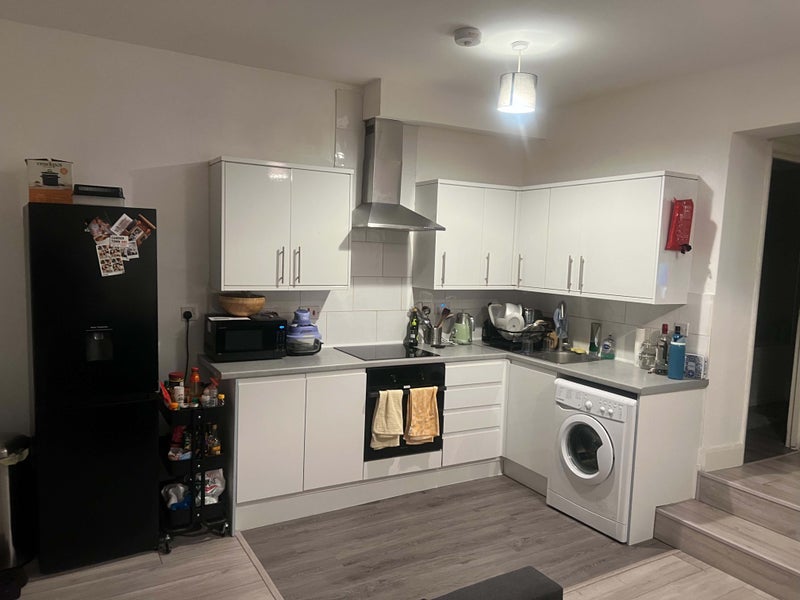 Room Wells Terrace in Greater London