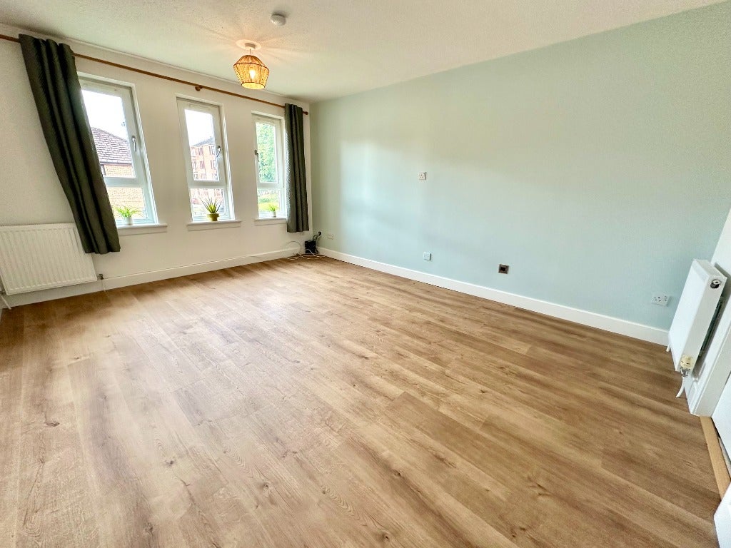 Flat Garriochmill Road in Glasgow