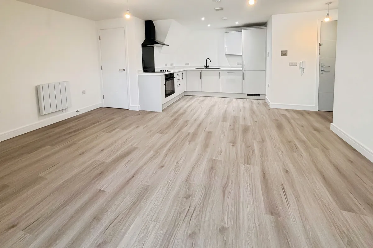 Flat Oundle Road in Peterborough