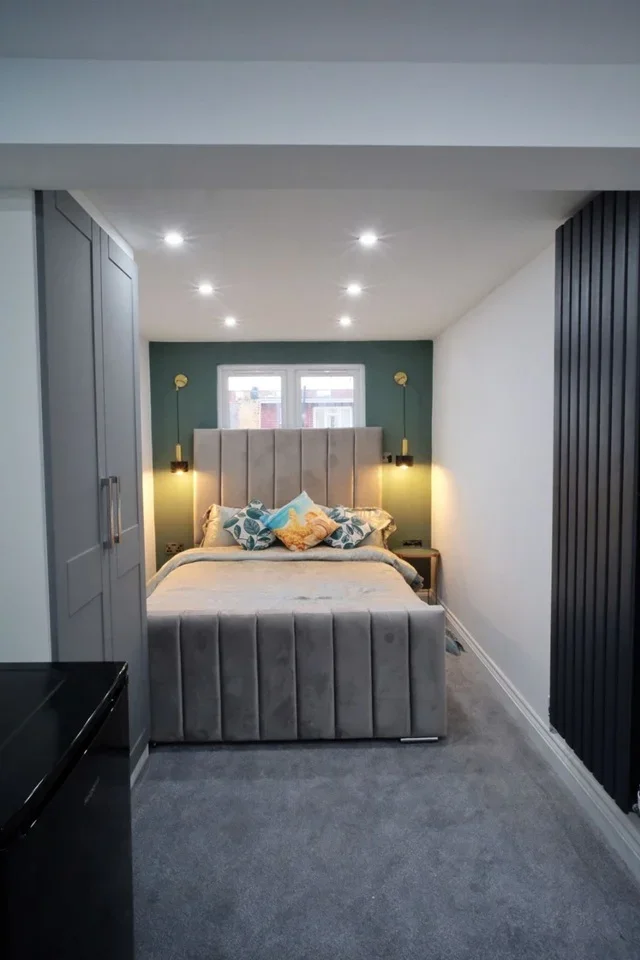 Room Inverness Road in Greater London