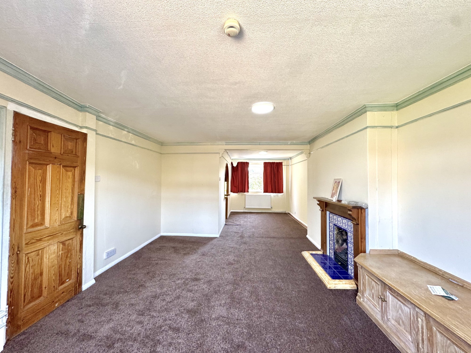 House Adelphi Crescent in Greater London