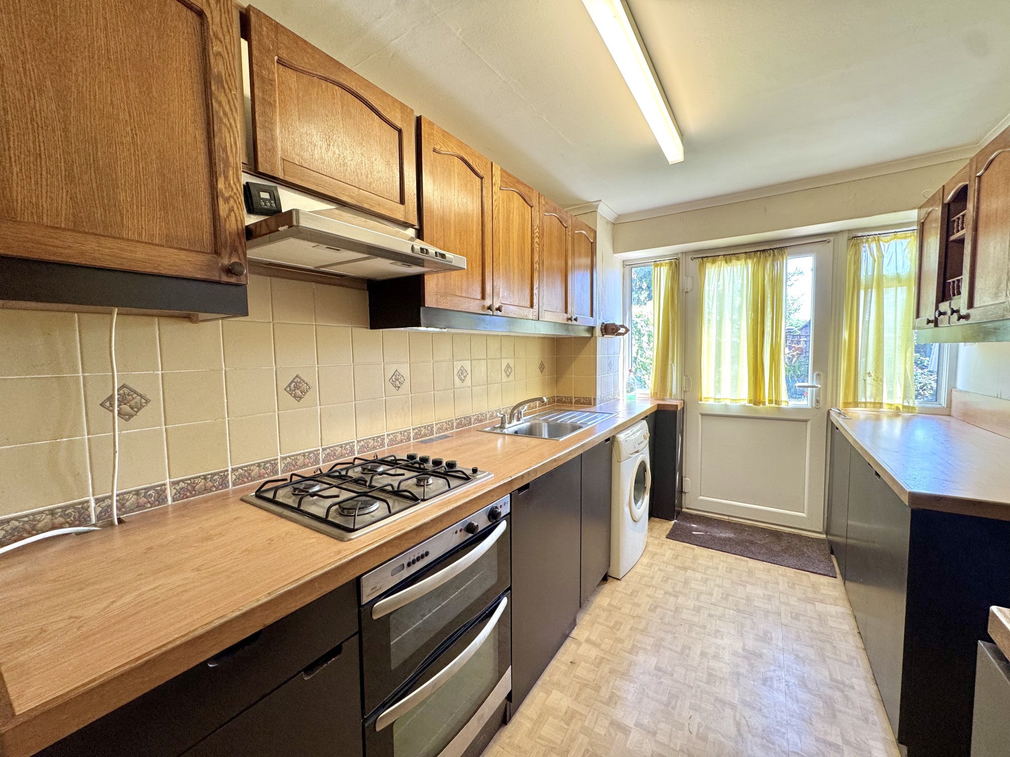 House Adelphi Crescent in Greater London