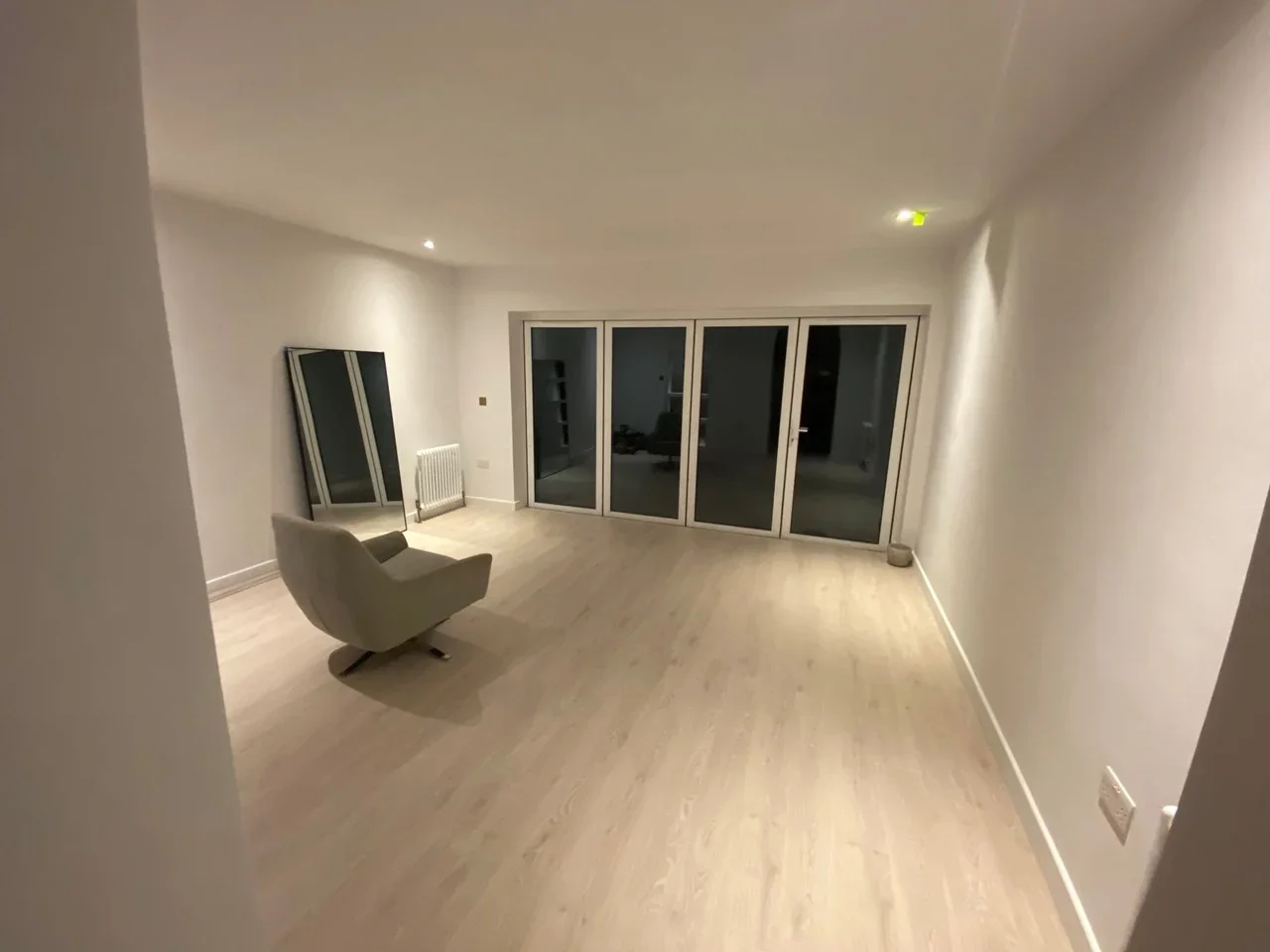 Flat Bayham Street in Greater London