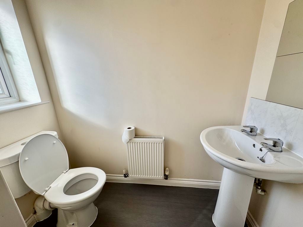 House Poplar Crescent in Birtley