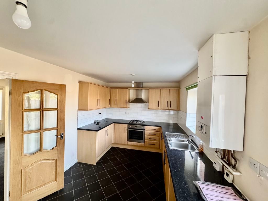 House Poplar Crescent in Birtley