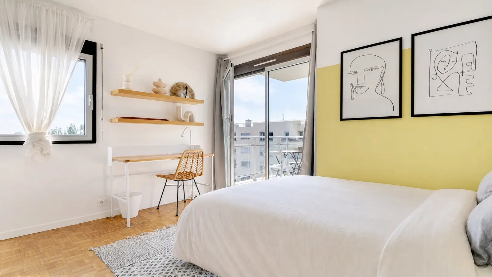 Chambre Rue Volta à Puteaux