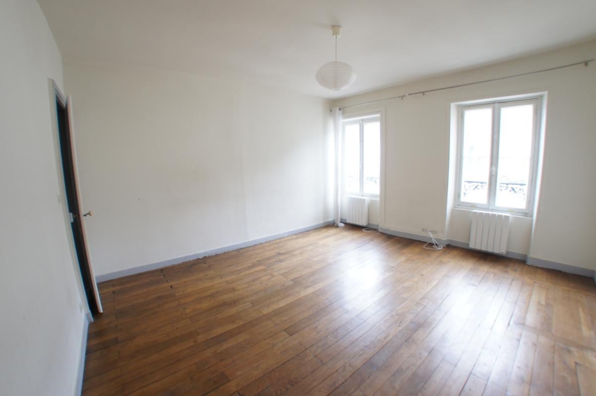 Flat Rue Paul Bert in Angers