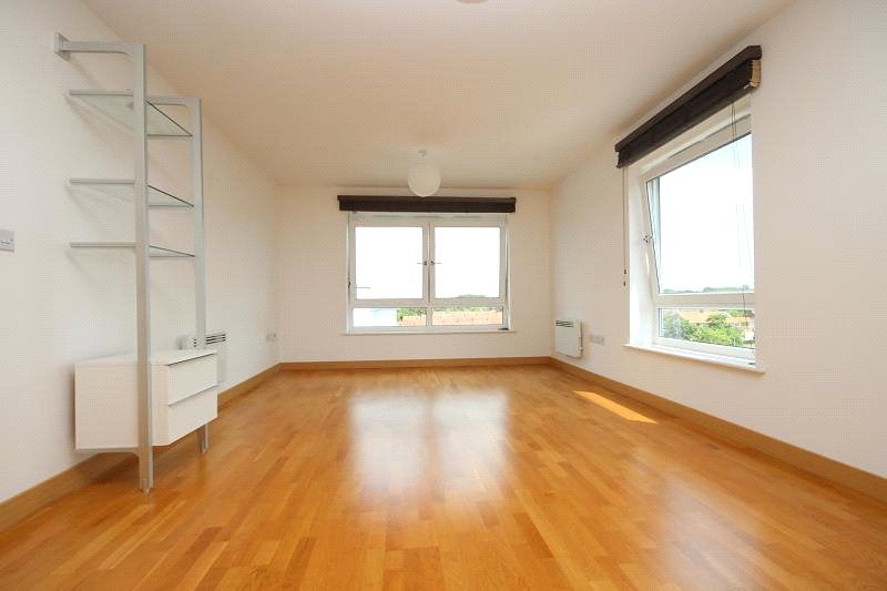 Flat Cherrydown East in Basildon