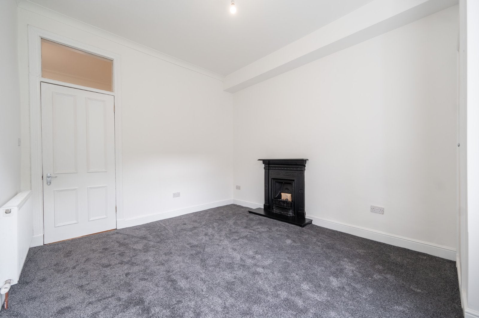 Flat Langside Road in Glasgow