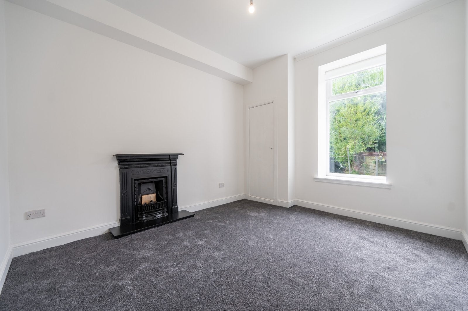 Flat Langside Road in Glasgow
