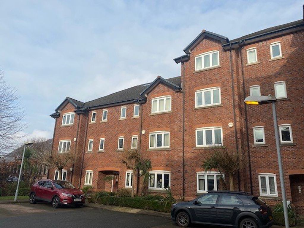 Flat Skipton Close in Hazel Grove