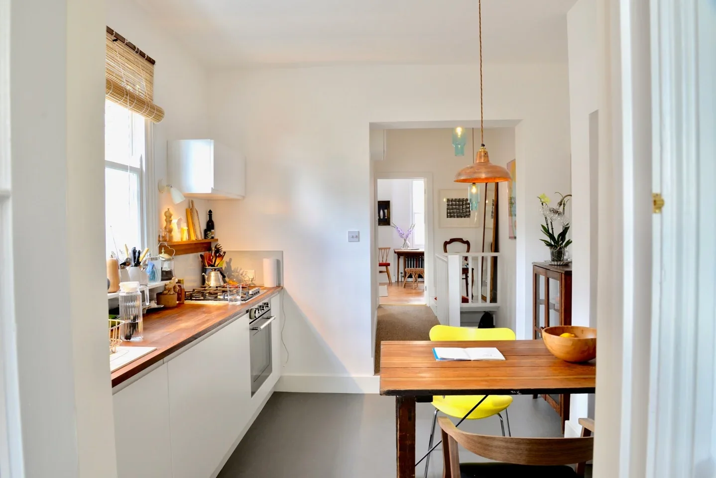 Flat East Avenue in Greater London