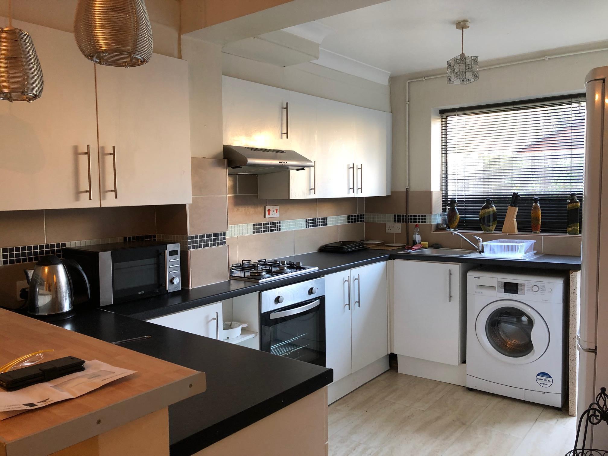 Room Nascot Place in Watford