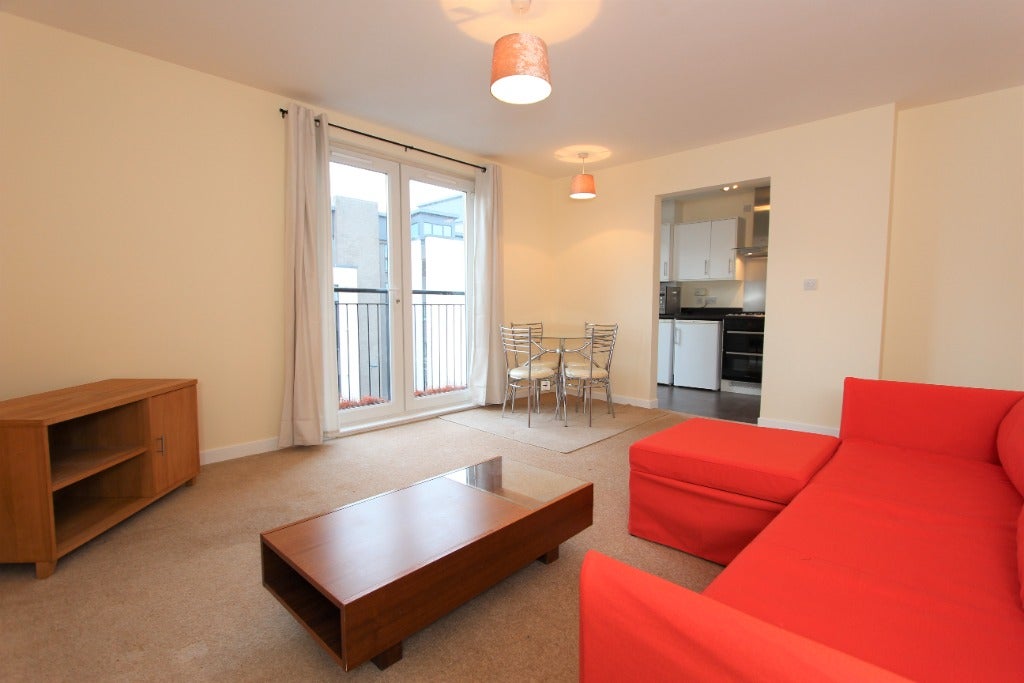 Flat Colonsay Close in City of Edinburgh