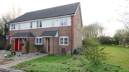House Mallard Way in Beenham