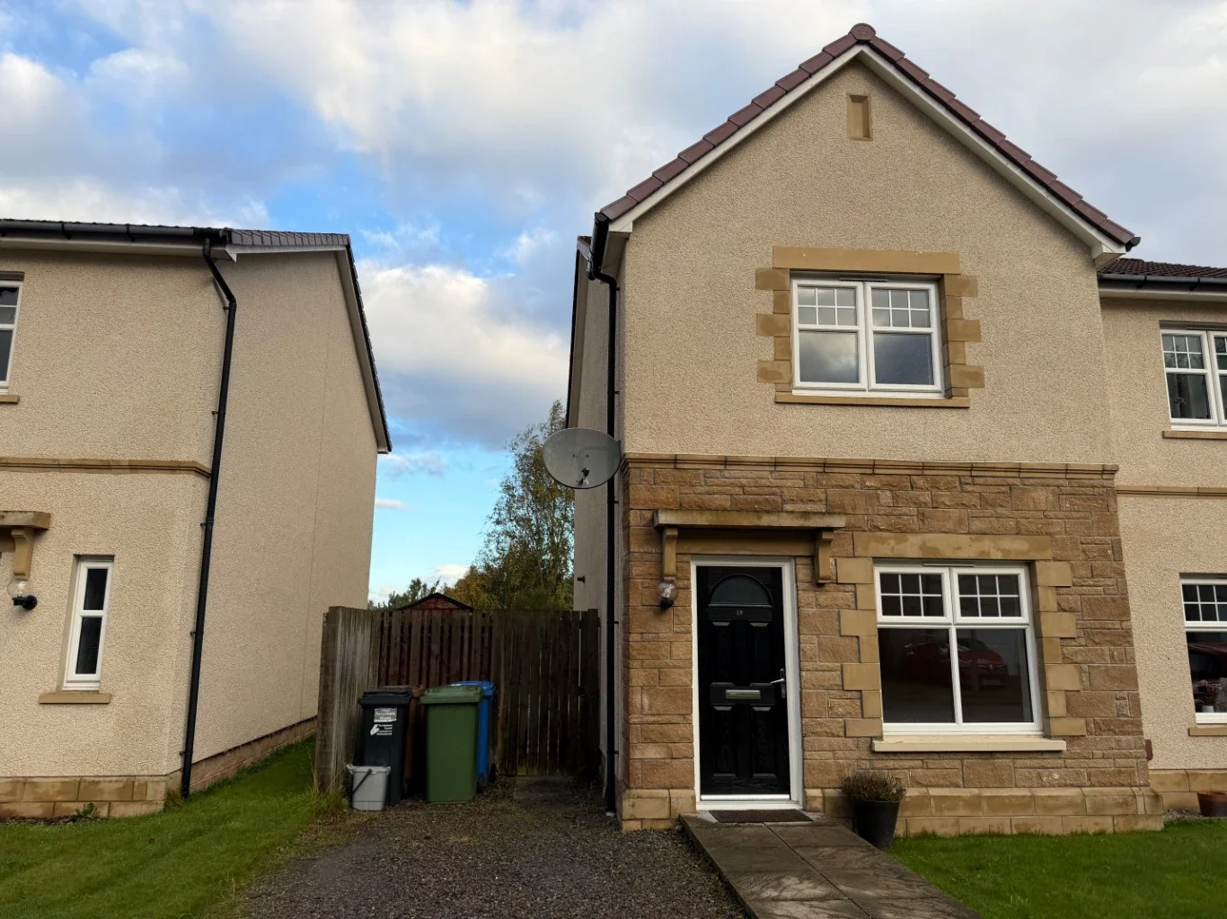 House Admirals Way in Inverness