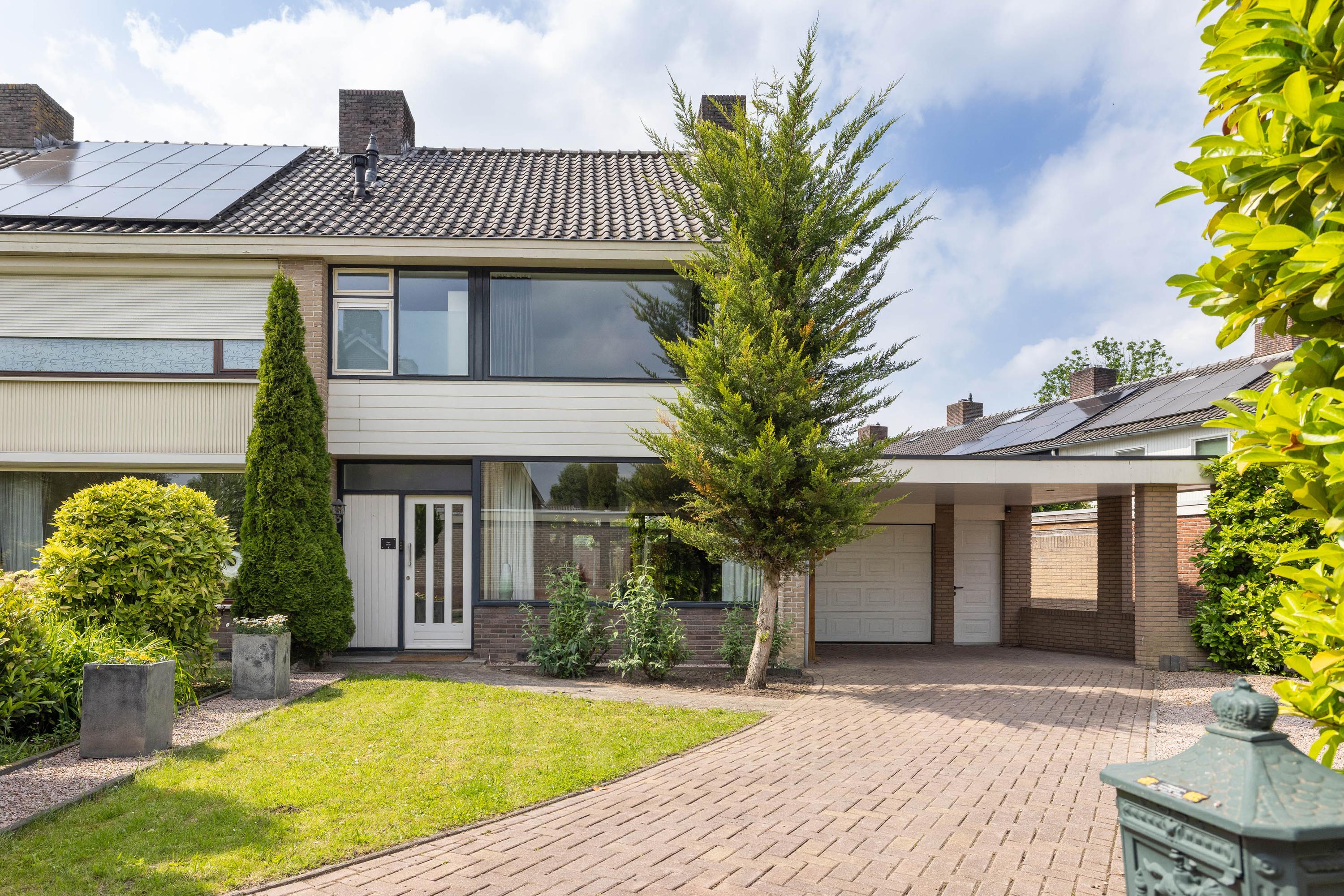 Huis Dinkelstraat 18 in Hengelo
