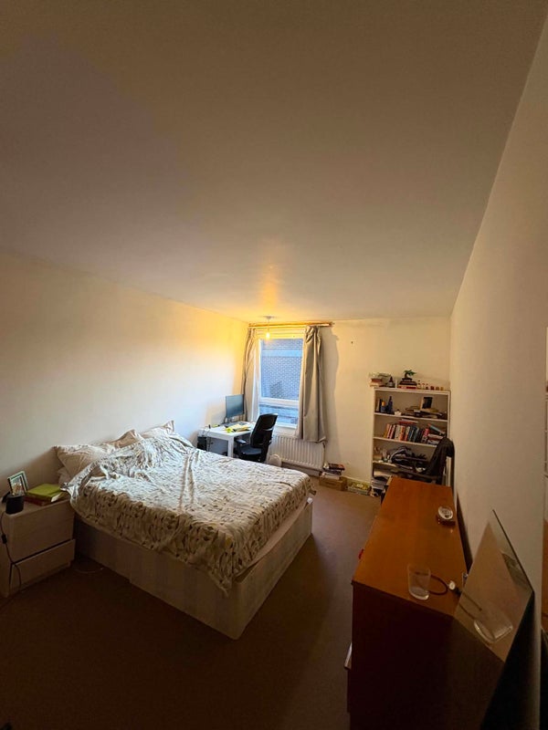 Room Wincott Street in Greater London