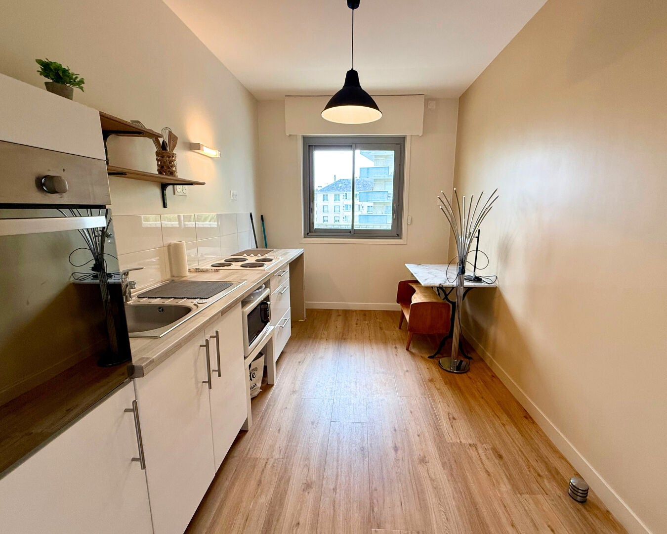 Flat Rue Leverrier in Caen