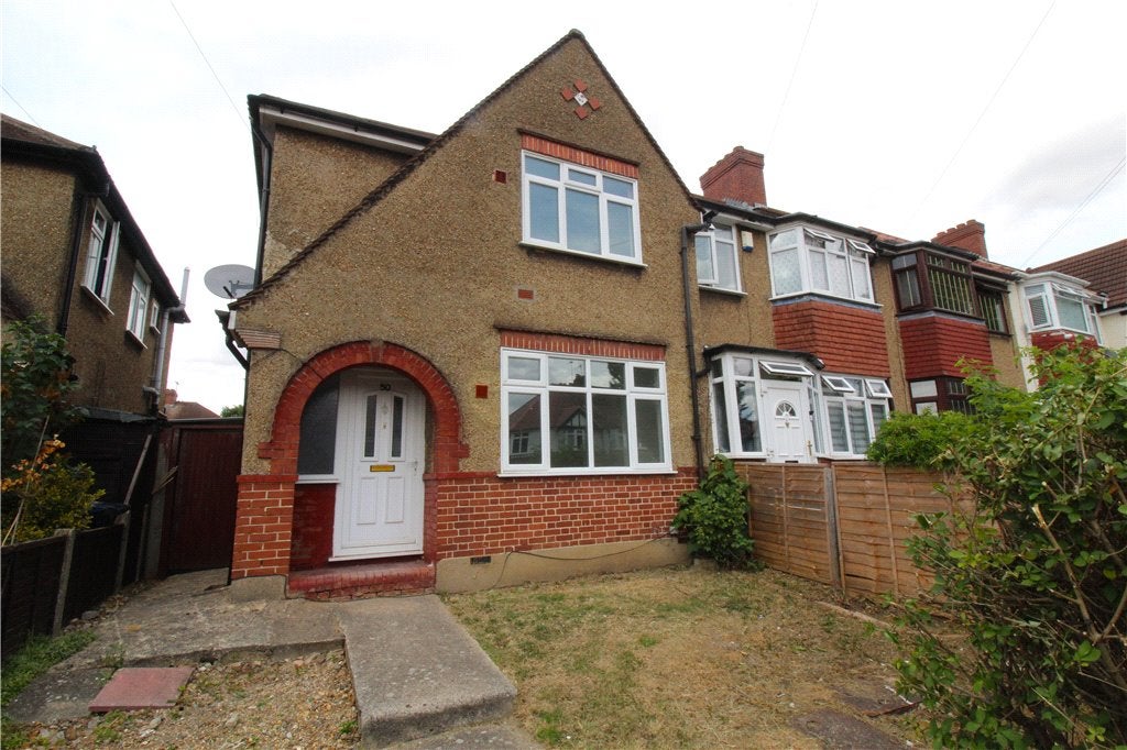 House Carr Road in Greater London