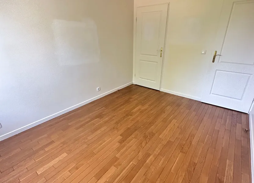 Appartement Avenue Ardouin à Le Plessis-Trévise