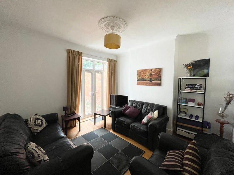 Room Spencer Road in Bournemouth