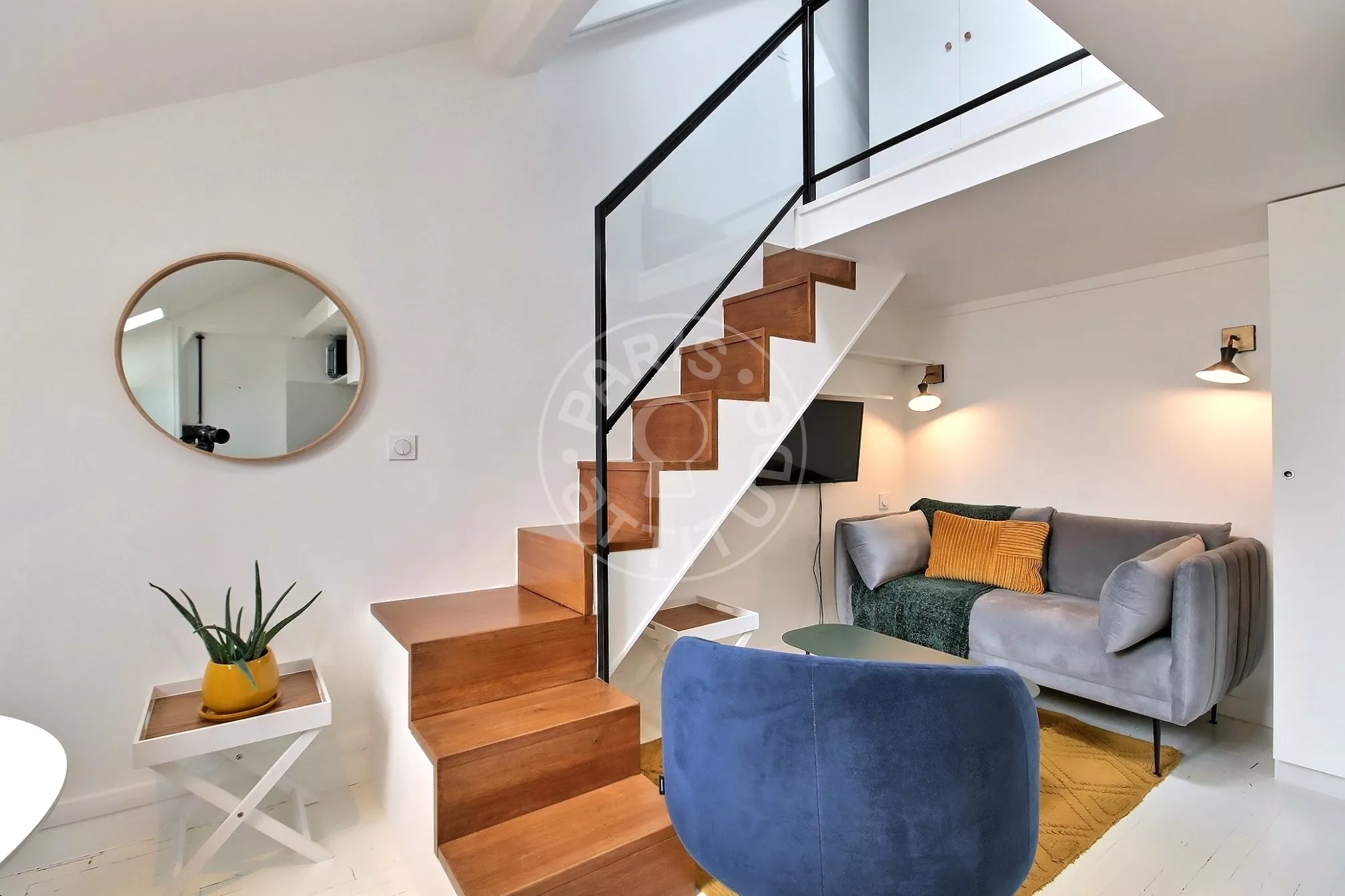 Flat Rue de Montmorency in Paris