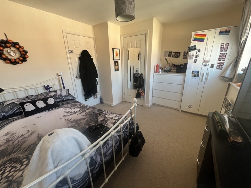 Room Montreal Avenue in Bristol