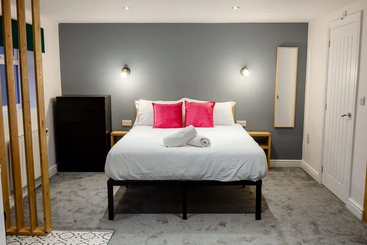 Flat Thorne Road in Doncaster
