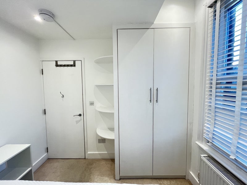 Room First Avenue in City of Westminster