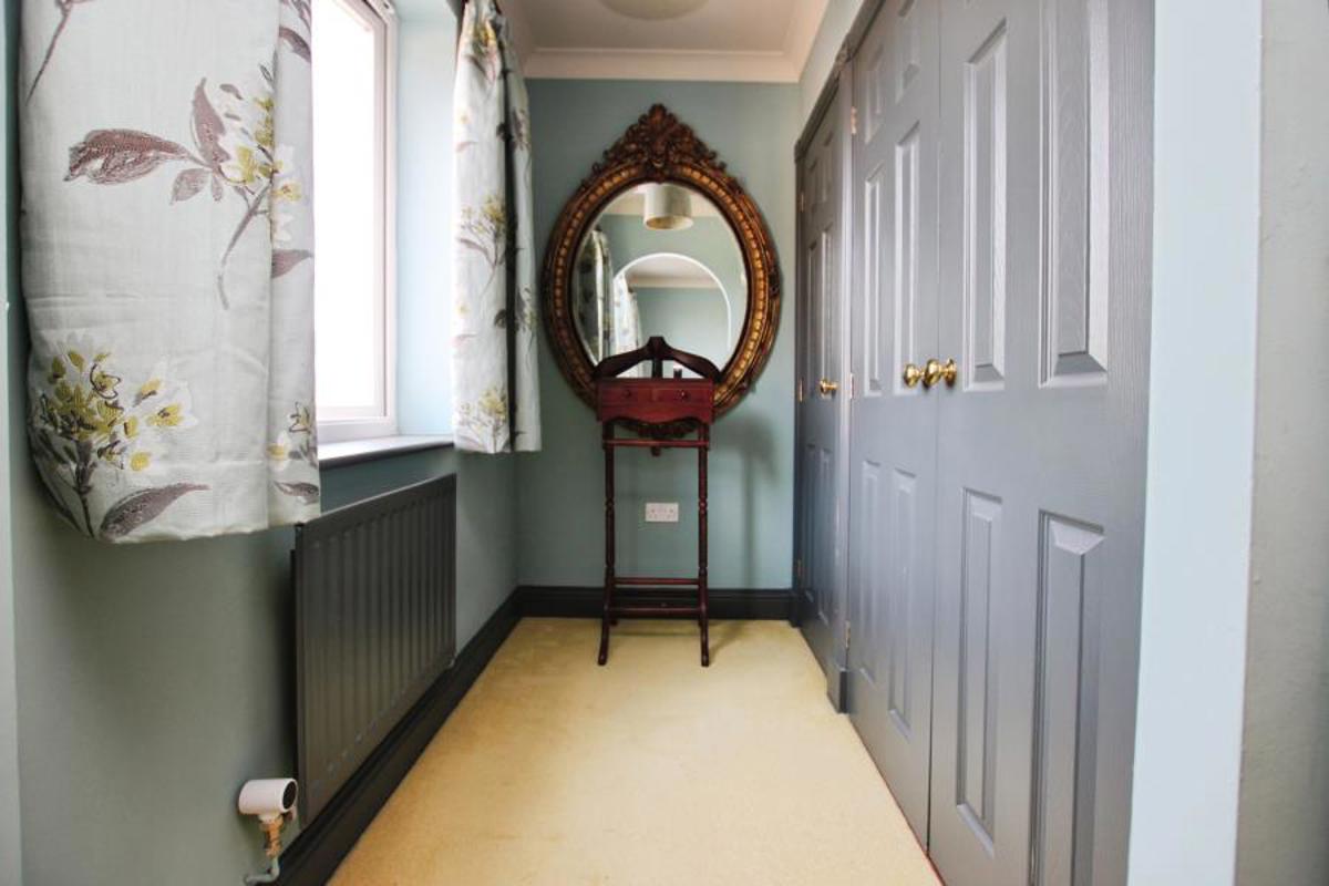 Room Lutyens Close in Harry Stoke