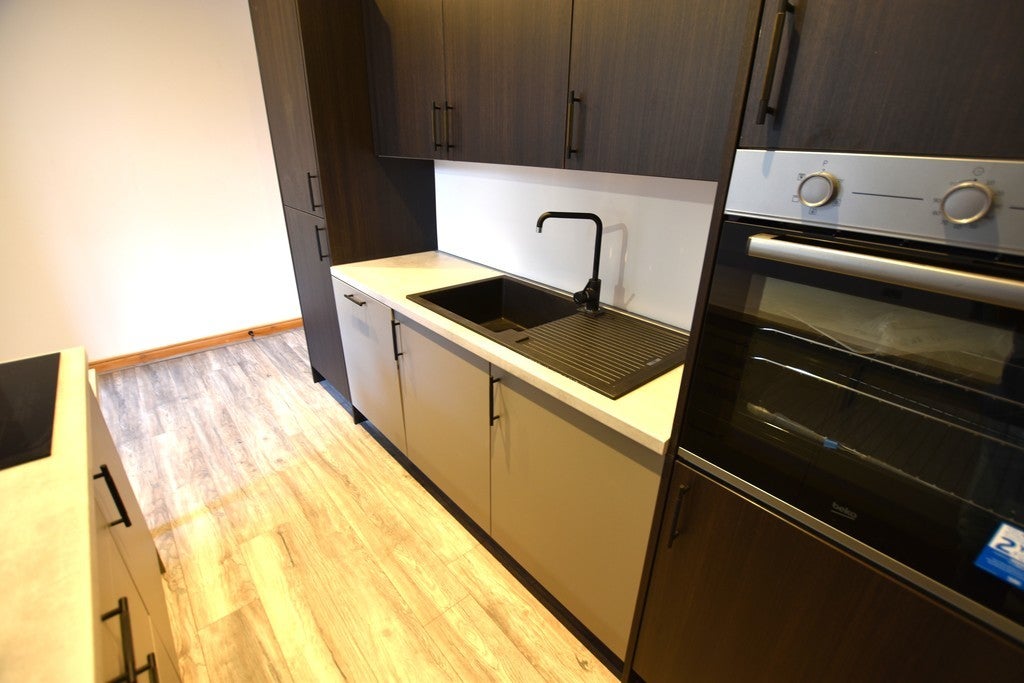 Flat Brackley Street in Farnworth