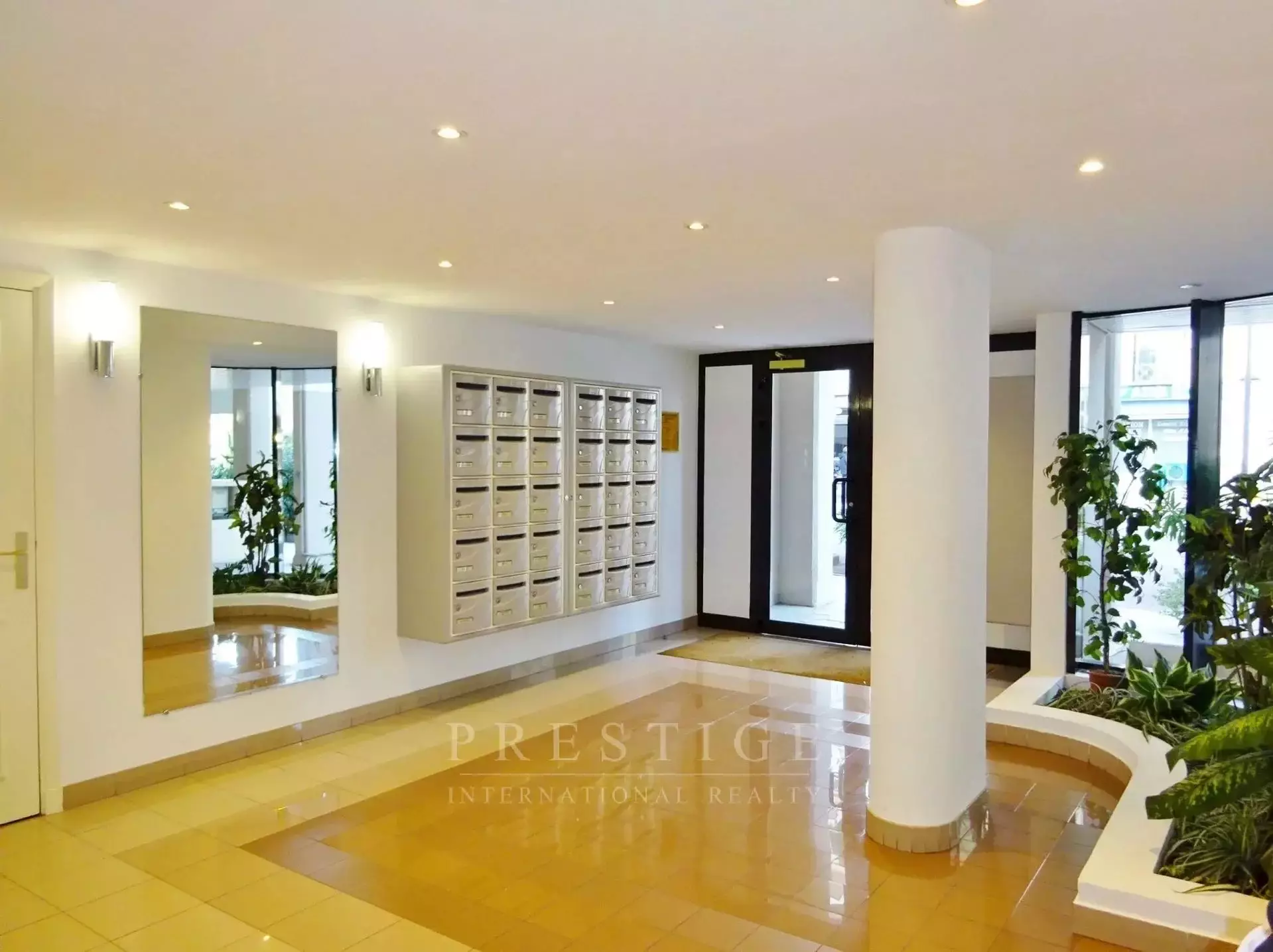 Appartement Avenue Docteur Fabre à Antibes
