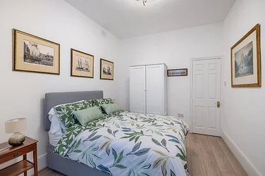 Flat Lower Sloane Street in Greater London