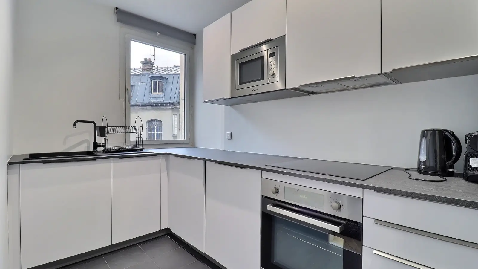 Appartement Avenue Victor Hugo à Paris