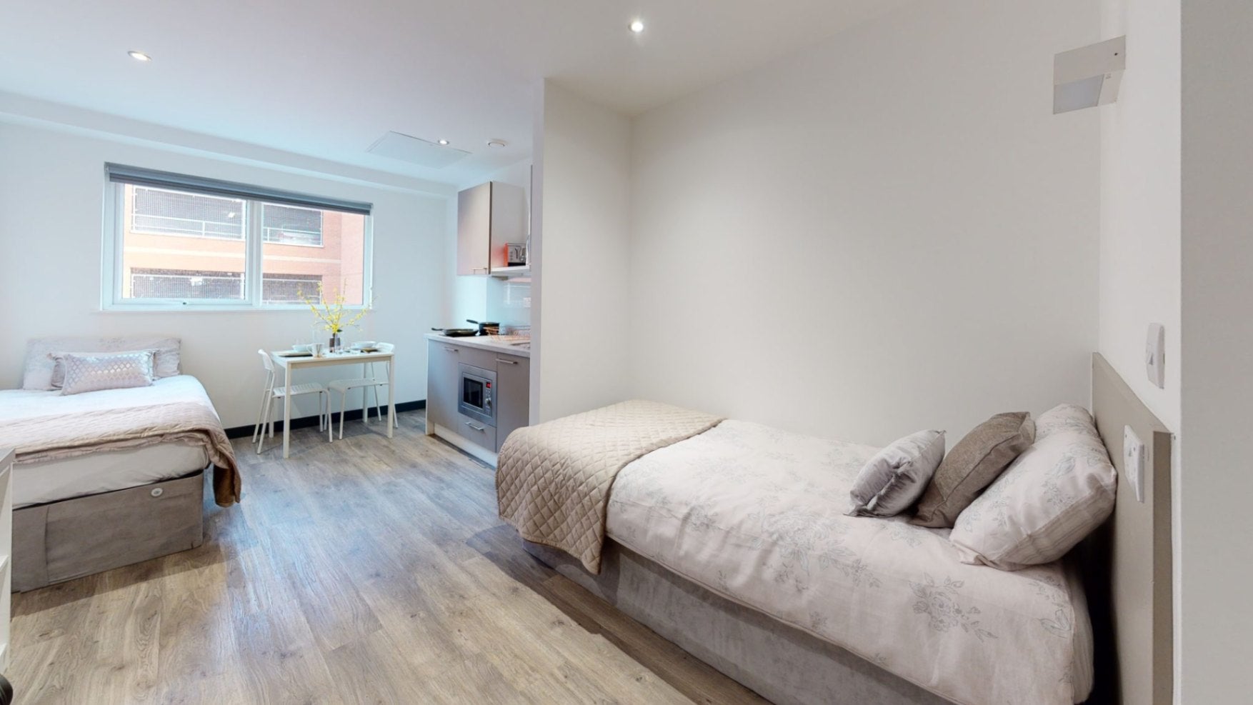 Room Dumfries Street in Luton