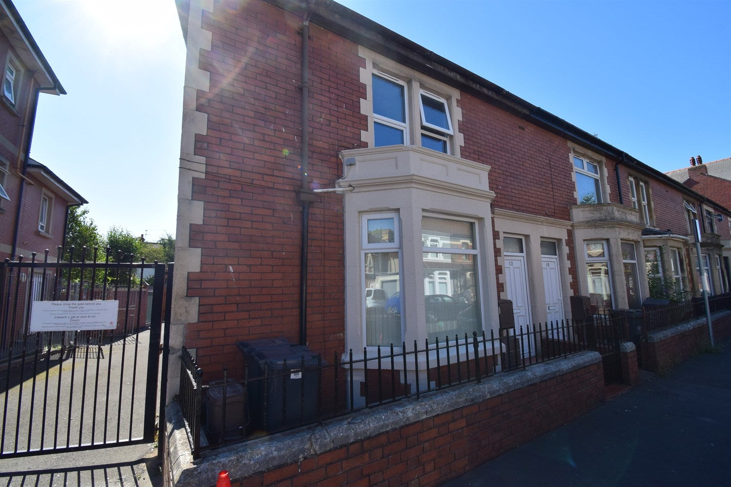 Flat Clydach Street in Cardiff