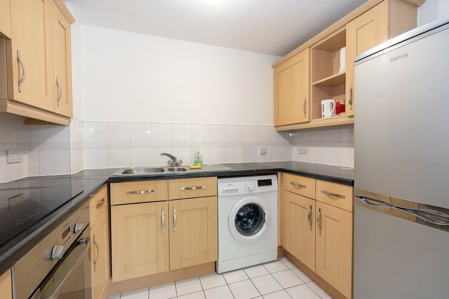Flat Mckenzie Court in Maidstone