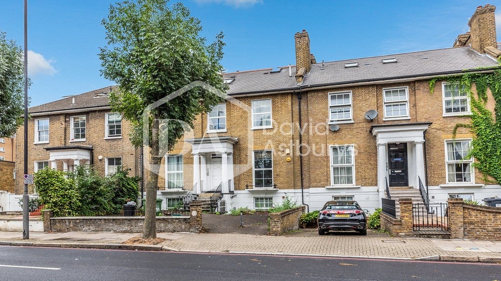 Flat Camden Road in Greater London