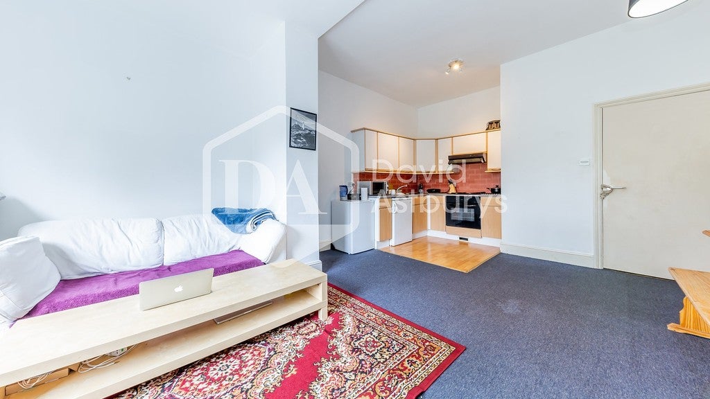 Flat Camden Road in Greater London