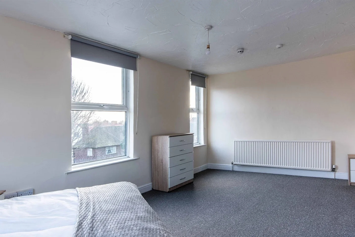 Room Lord Nelson Street in Nottingham