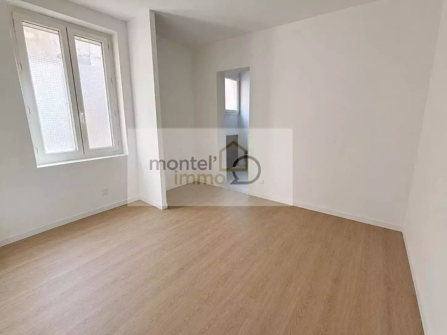 Appartement Rue Brun Larochette à Dieulefit