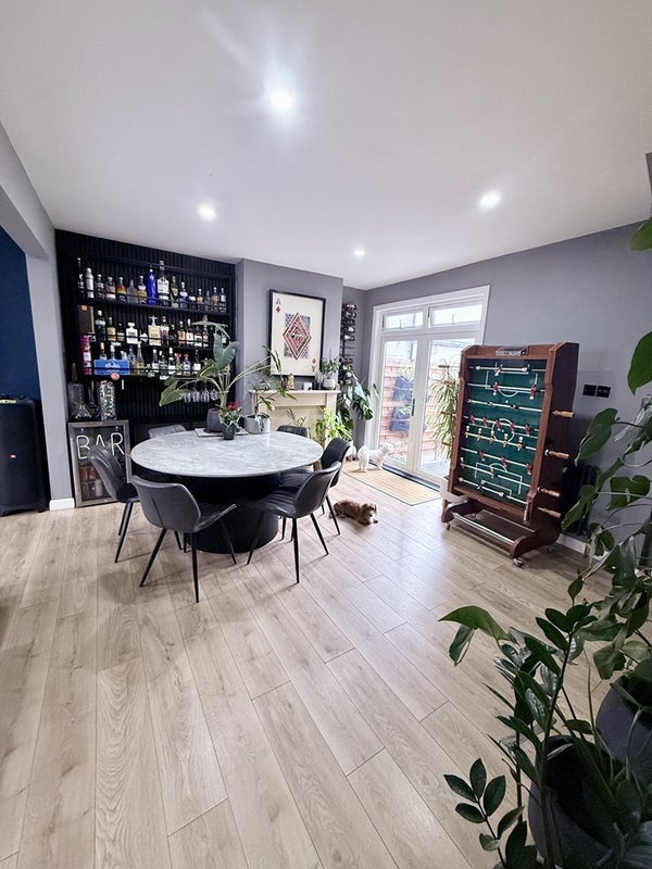 Room Haslemere Road in Greater London