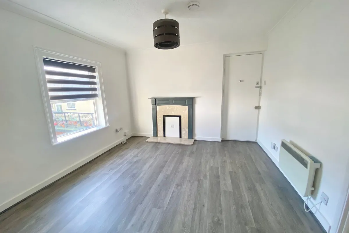 Flat Charles Street in Dacorum