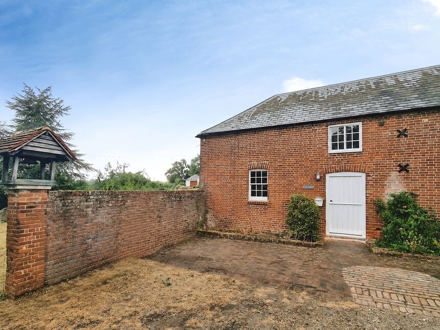 House Eastling Road in Borough of Swale
