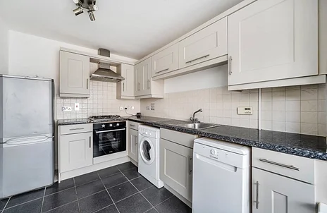 House Swordsmans Road in Camberley