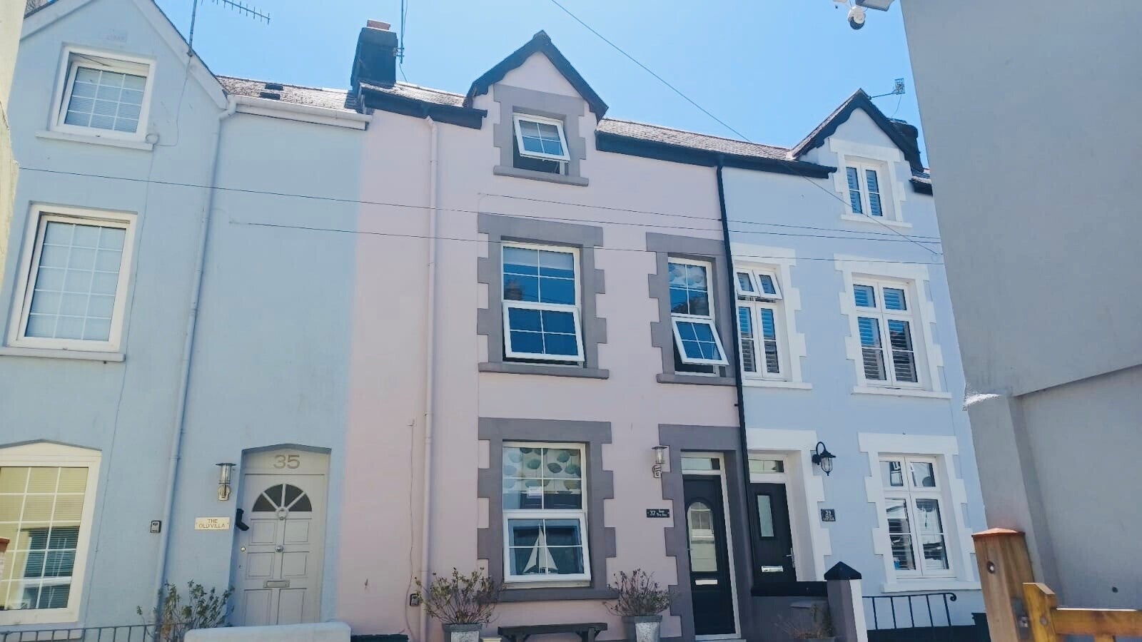 House Lake Street in South Hams